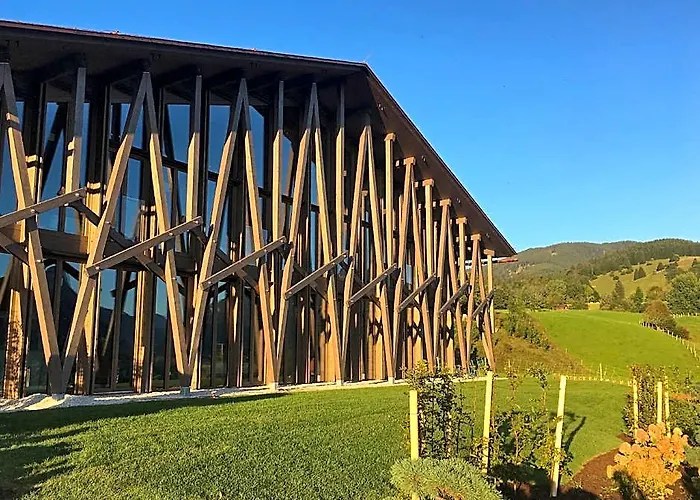 Lartor Resort