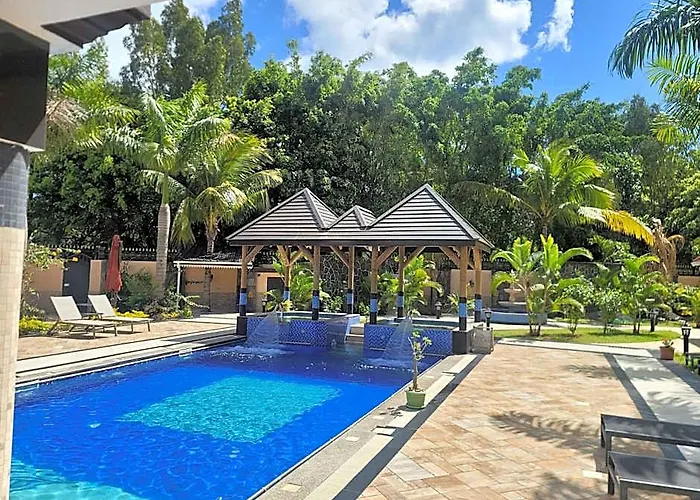 Blue Rawal Tourist Residence
