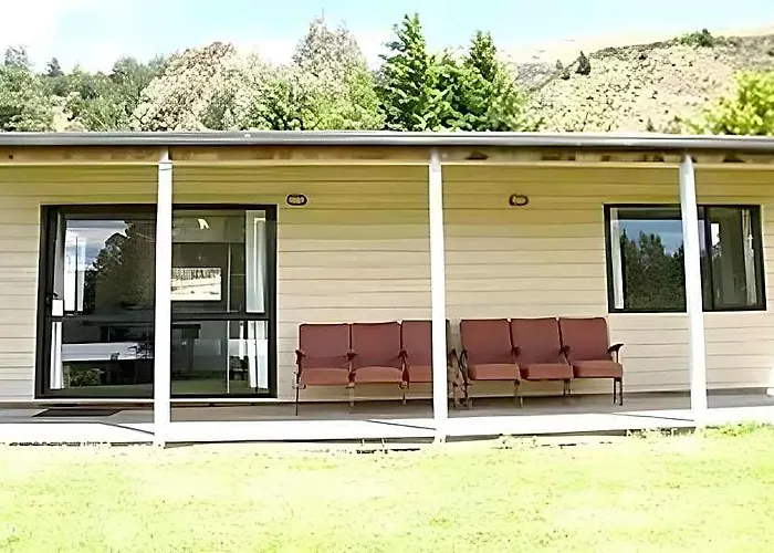 The Camp - Lake Hawea
