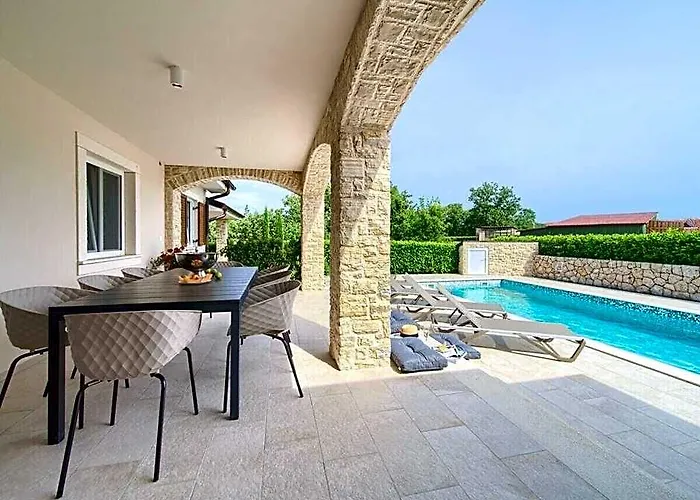 Moderana Comfortable Holiday Residence