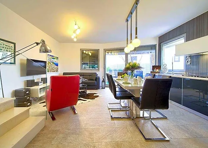 Miracle 2 Comfortable Holiday Residence