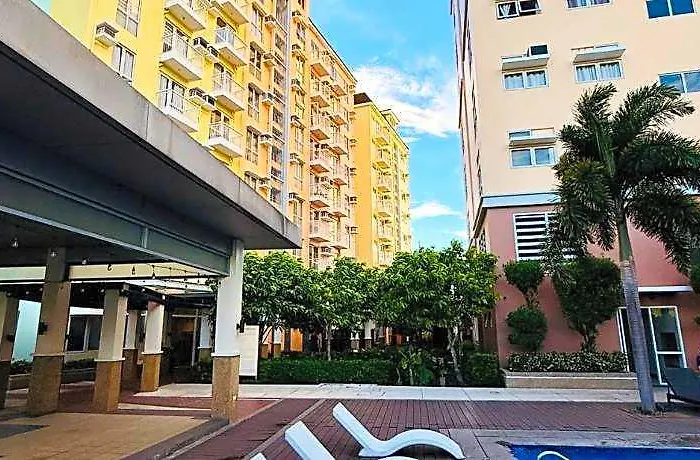 Jfam Suites - Studio And 1Bedroom Units!