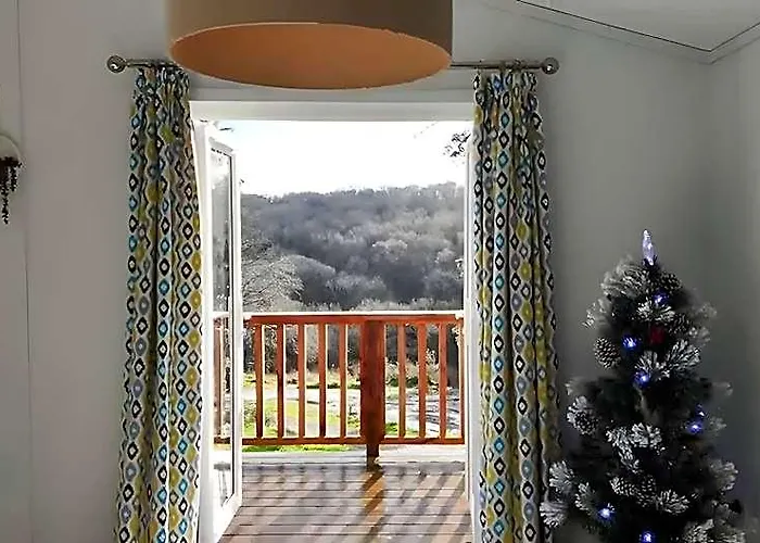 Valley View Lodges