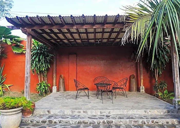Casa Don Julian Guesthouse