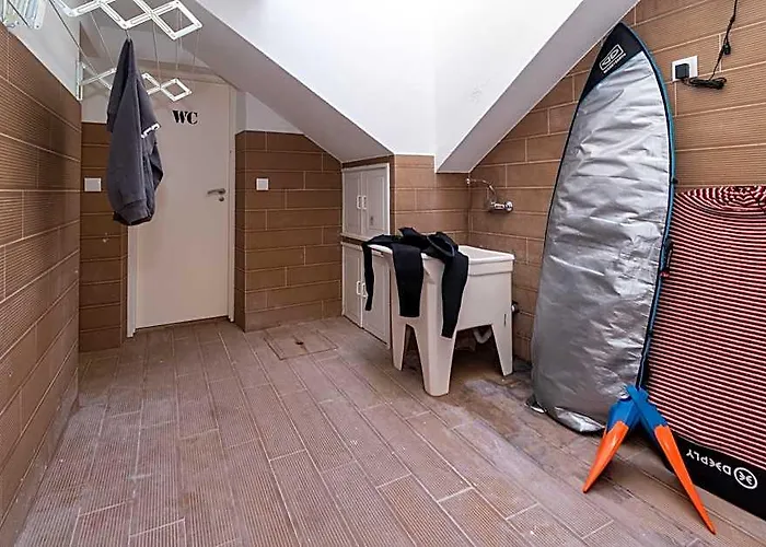 Dude Beach Hostel