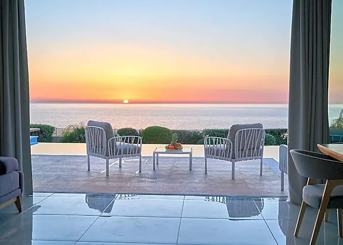 Kissonerga Villas