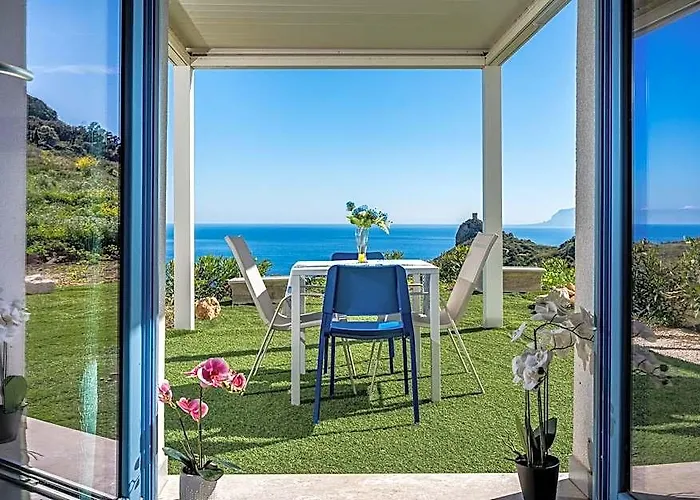 Villa Holidays View Bennistra Tower In Scopello