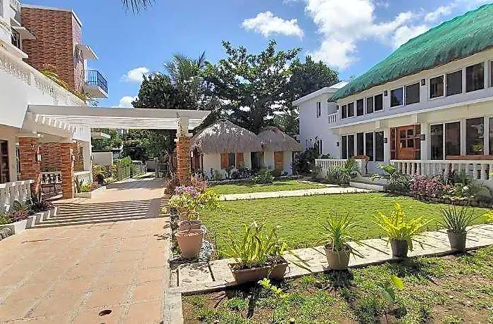 Bernardos Lantia Hotel