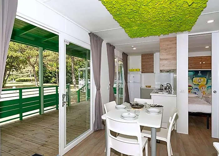 Club Del Sole Marina Julia Family Collection