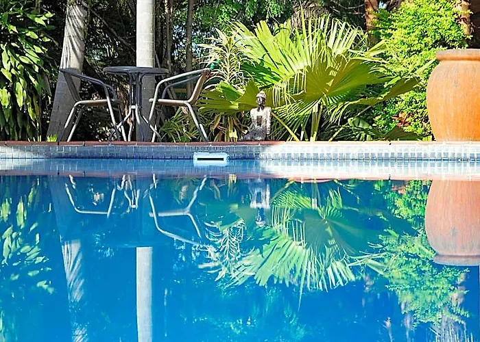 Shamba Lodge