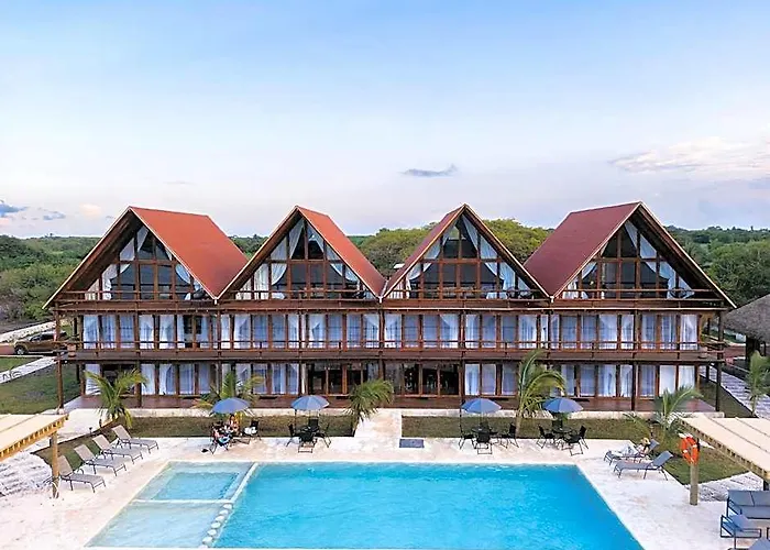 Riverside Hotel Chachalacas