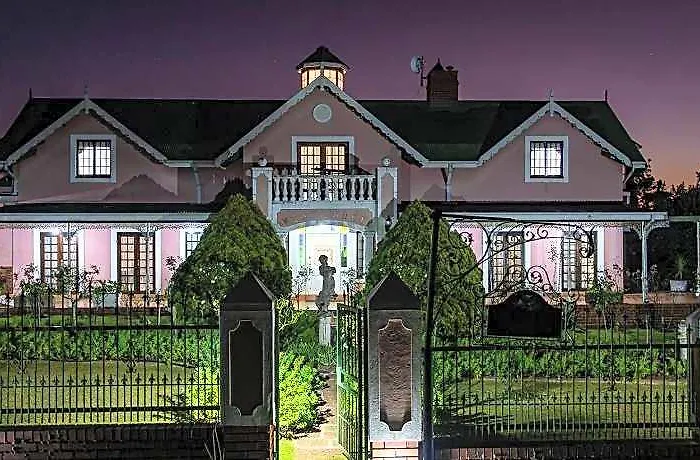 Westlodge Bed And Breakfast