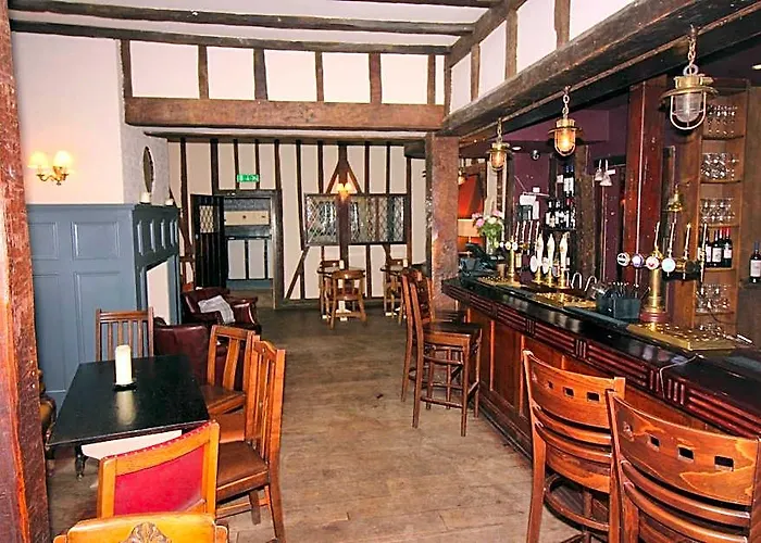 The Leicester Arms