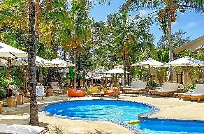 Friday Attitude Hotel
