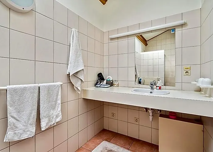 Elckerlyck Inn Hotel