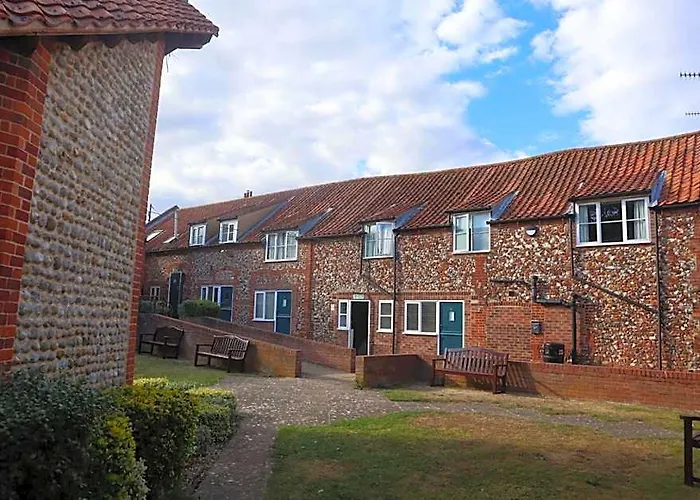 Elmham House - Pilgrim Hotel