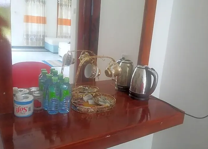 Peacock Reach Hotel