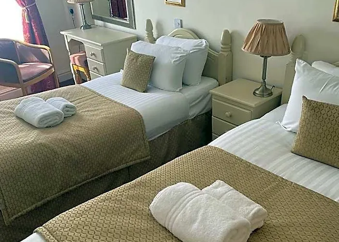 George Hotel