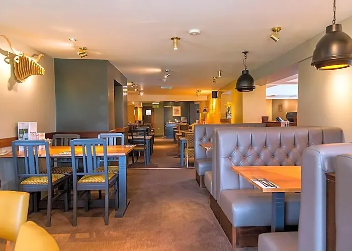 Premier Inn Tonbridge North