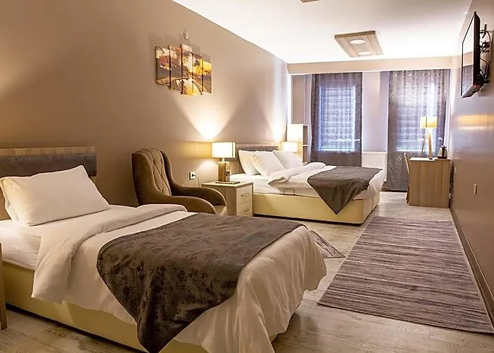 Staron Hotel