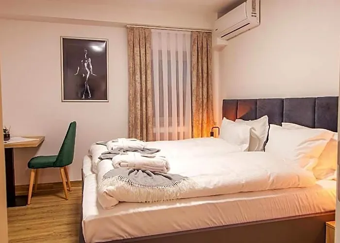 Hotel Dona