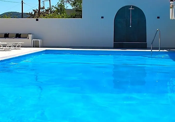 Tropicana Inn