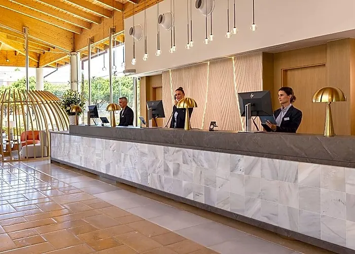 Hipotels Barrosa Palace