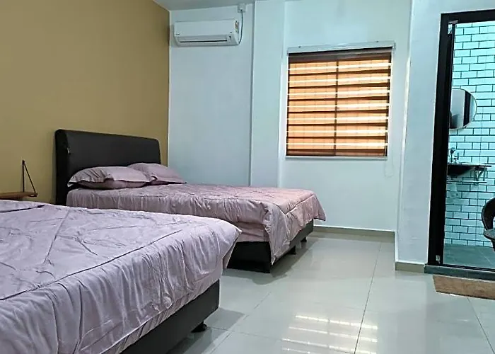 Oyo 90857 Hotel Kong Jing