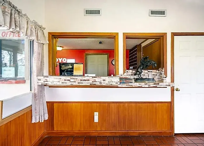 Oyo Hotel Daleville Al Hwy 84