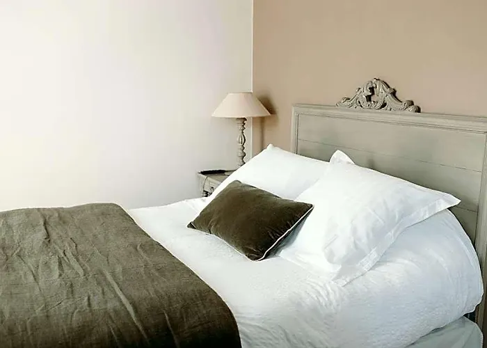Hotel Le Chatellier - Piscine Chauffee D'Avril A Octobre