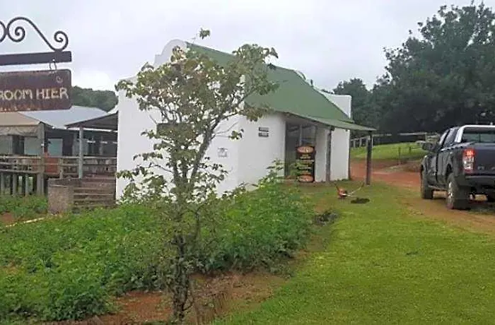 Tsanana Log Cabins And Mullberry Lane Suites
