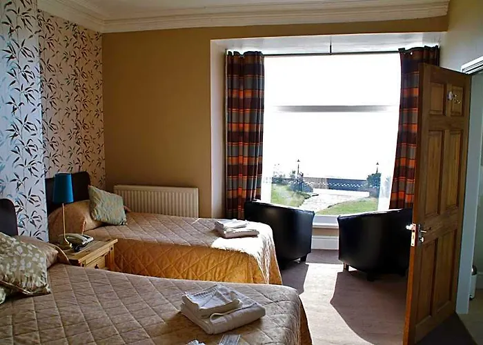 Min Y Mor Hotel