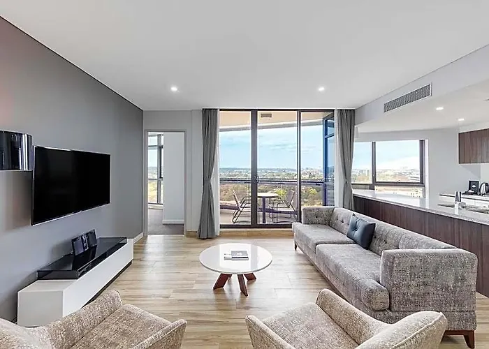 Meriton Suites Church Street, Parramatta