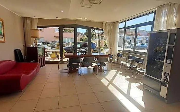 Ubika Hotel