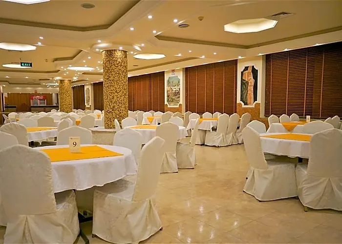 Silk Road Hotel