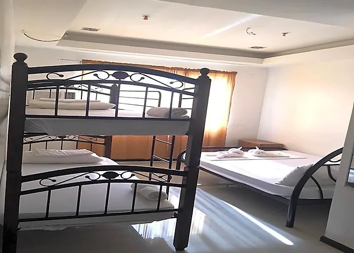 Oyo 921 Sorrento Hotel And Resort