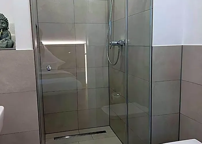 Vorgebirgsblick Gästezimmer mit Self-Check-in unter neuer Verwaltung
