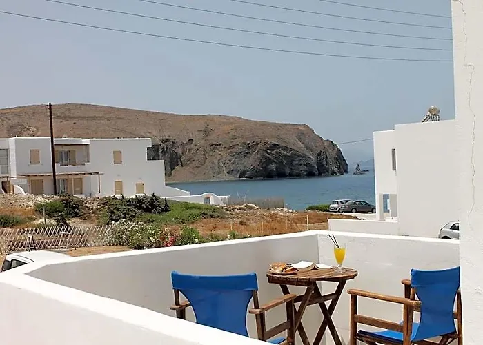 V-Rooms In Milos Cyclades