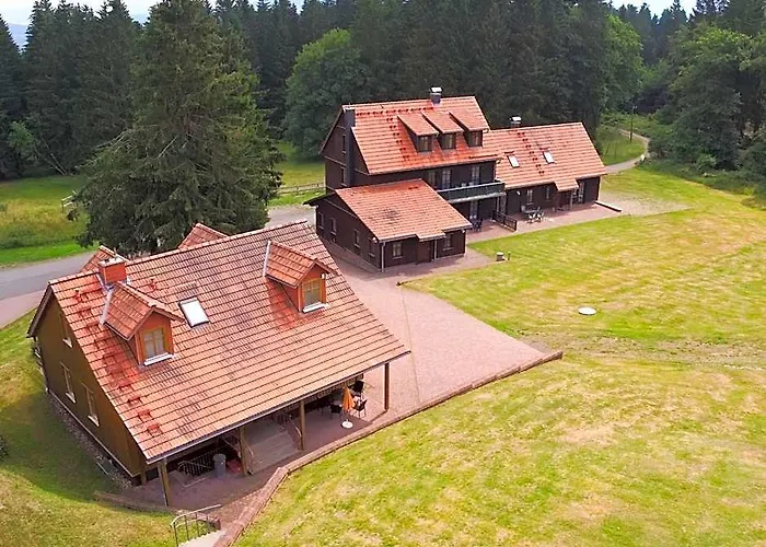 Hotel Und Berggasthof Spiessberghaus Am Rennsteig