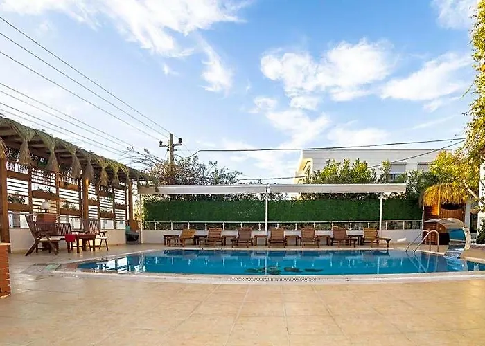 West Coast Boutique Hotel