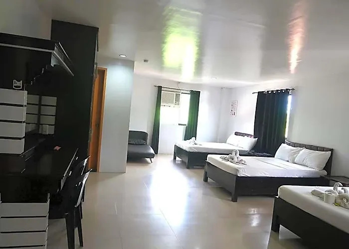 Cocos Hotel