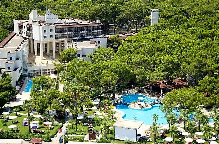Seven Seas Hotel Life