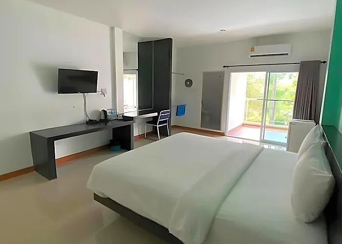 Tanatnan Hotel
