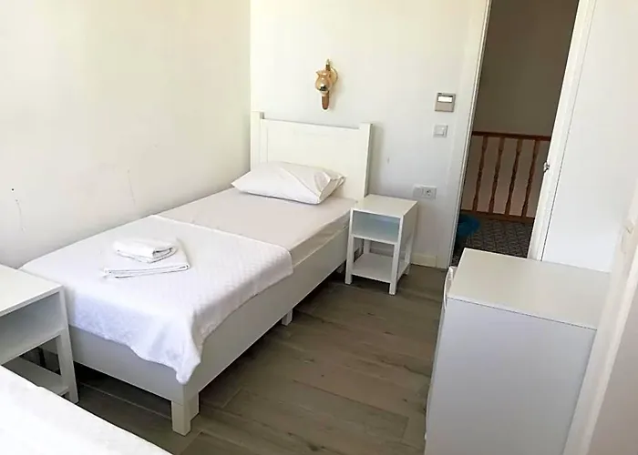 Troas Ada Hotel