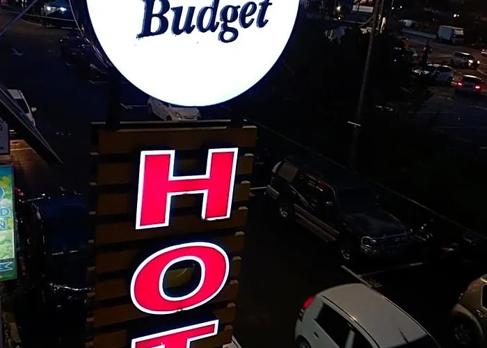 Evonne Budget Hotel