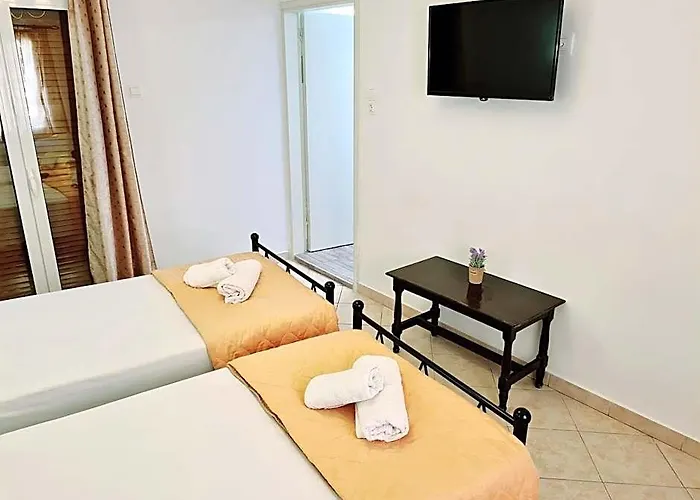 Avra Rooms