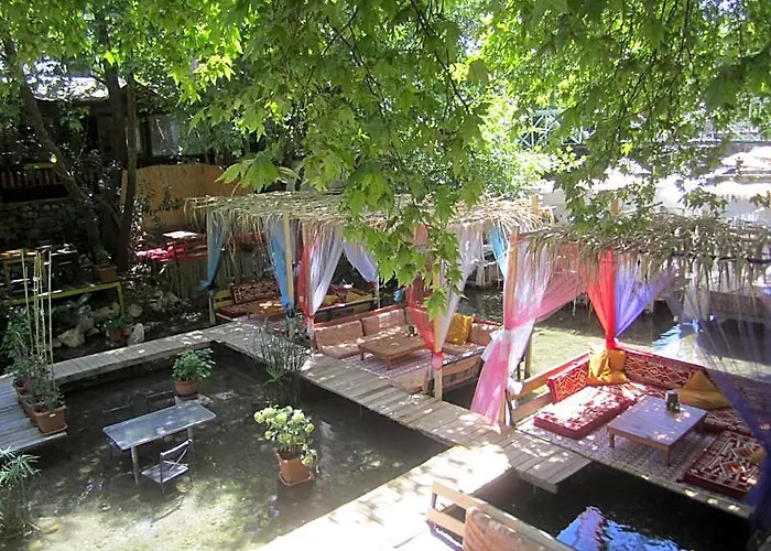 Arikanda River Garden Hotel