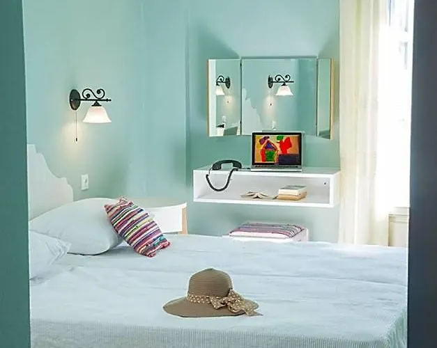 7 Brothers Hotel