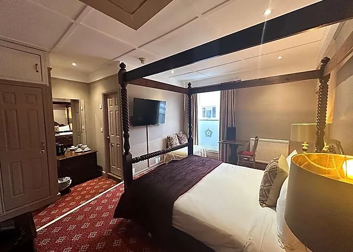 The Tudor Hotel