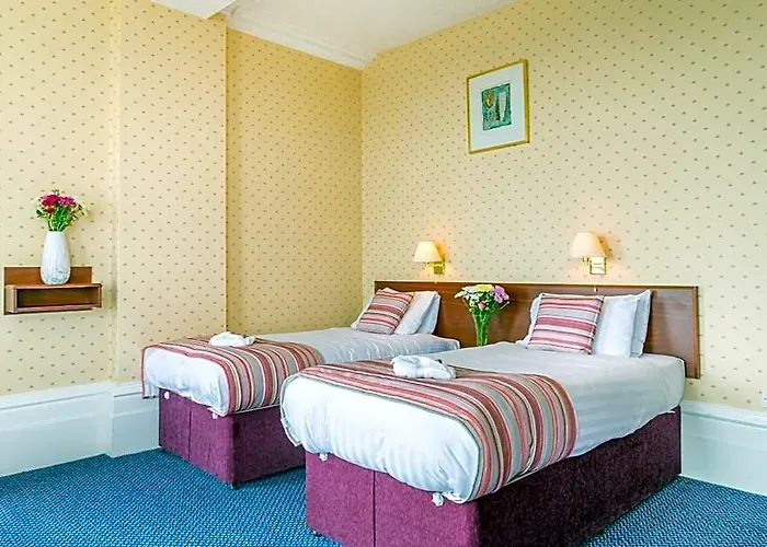 Queens Hotel